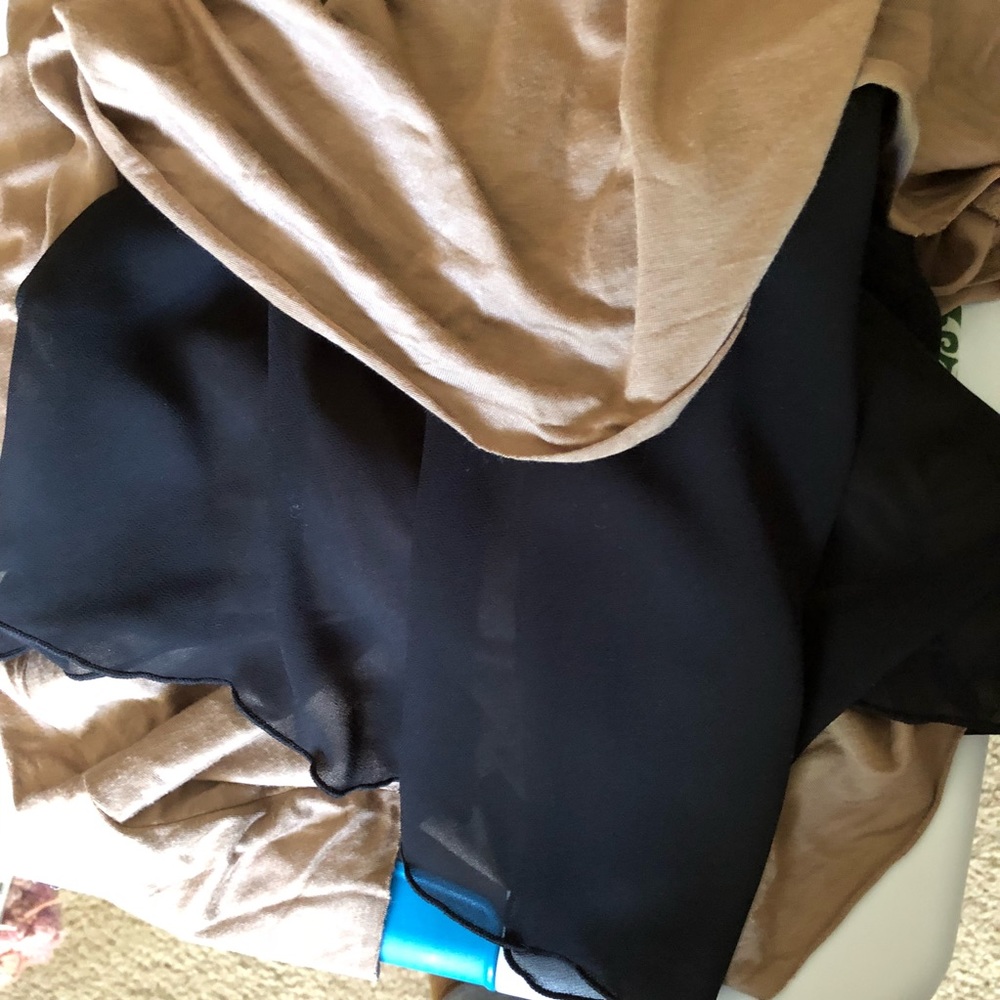 Kensie layered dress -long sleeved - Size S - Picture 3 of 7